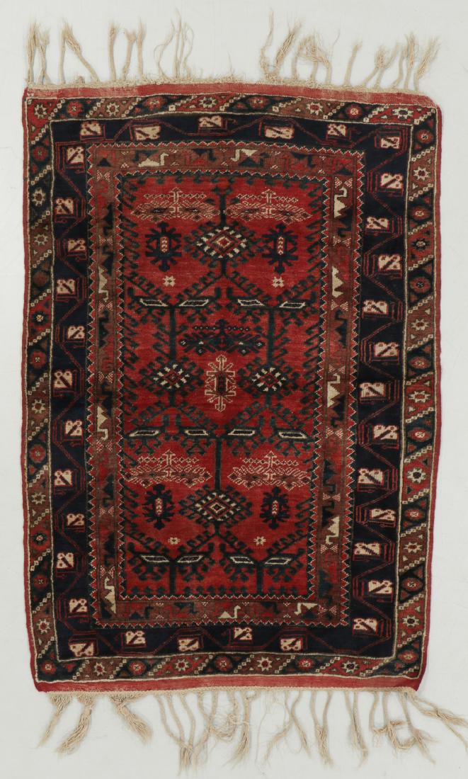 Semi-Antique Dosemealti Rug, Turkey: 3'11'' x 5'9'' (1 of 6)