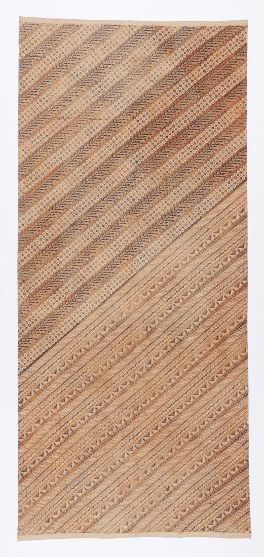 Old Indonesian Batik: Old Indonesian Batik, Kain panjang in black and brown diagonal pattern on cream primissima cotton. Size: 41'' x 92'' (104 x 234 cm).