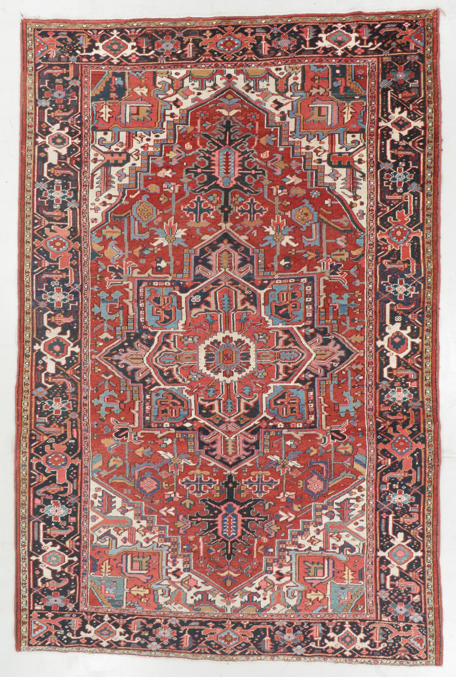 Antique Heriz Rug, Persia: 7'5'' x 11'7'' (1 of 6)