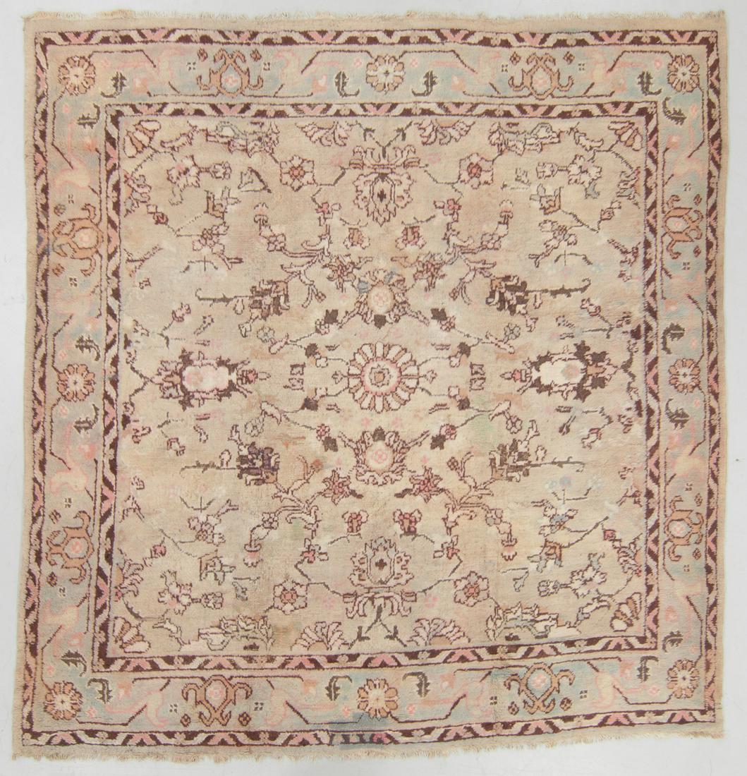 Semi-Antique Oushak Rug, Turkey: 9'5'' x 9'7'' (1 of 6)