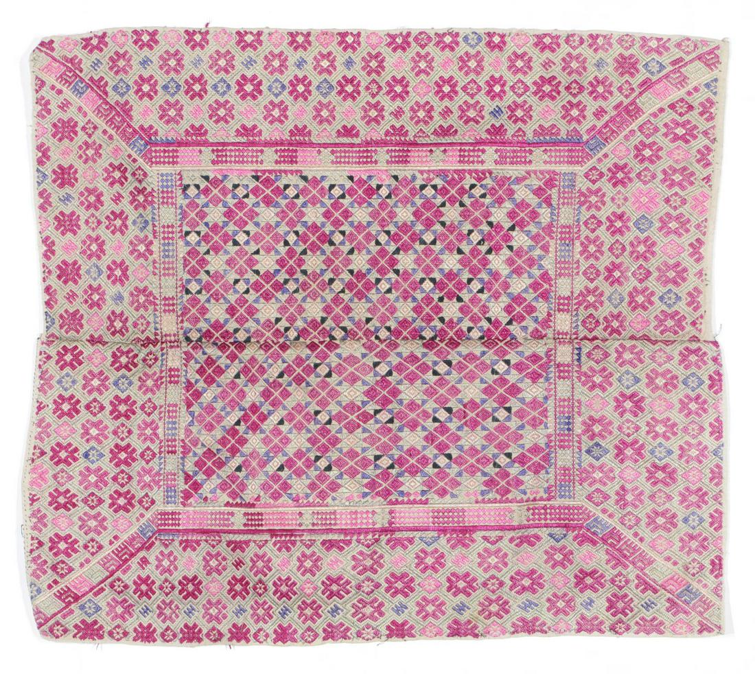 Woven Silk Brocade Wedding Blanket, China (1 of 4)