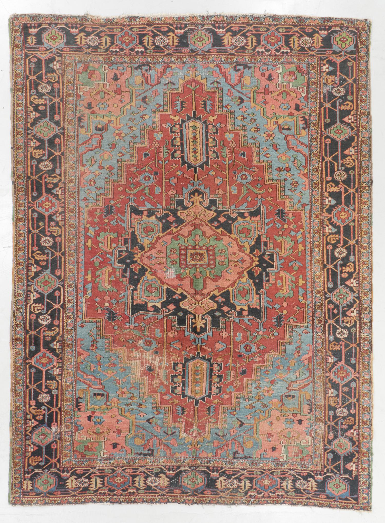 Antique Heriz Rug, Persia: 8'6'' x 11'5'' (1 of 6)