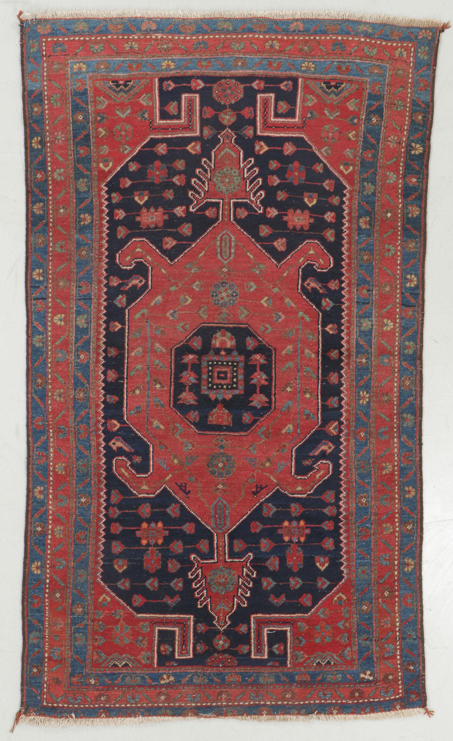 Antique Hamadan Rug, Persia: 4'1'' x 6'11'' (1 of 6)