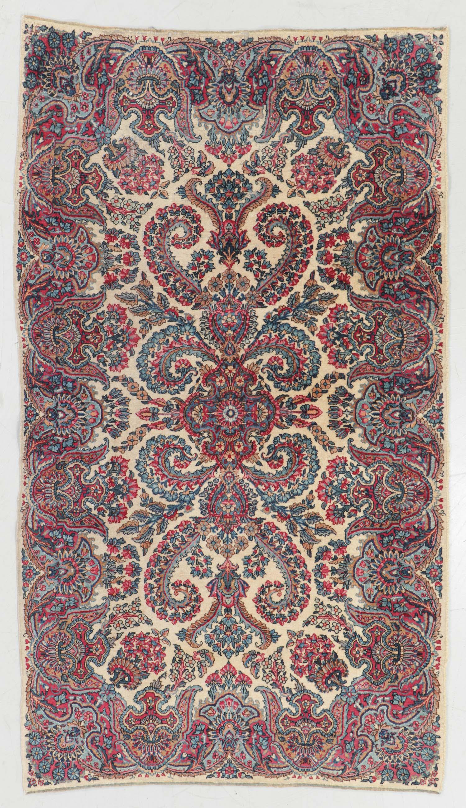 Semi-Antique Kerman Rug, Persia: 3'11'' x 6'11'' (1 of 6)