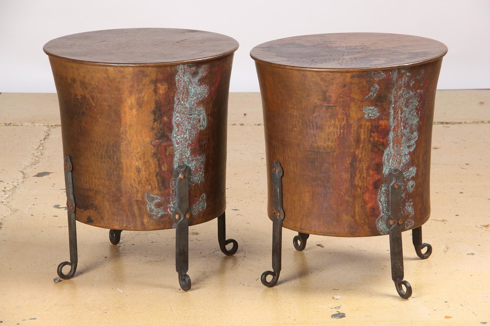 Pair of Turkish Forged and Hammered Copper End Tables: Pair of Turkish Forged and Hammered Copper End Tables. Size: 22.5'' x 18.5'' x 18.5'' (57 x 47 x 47 cm).