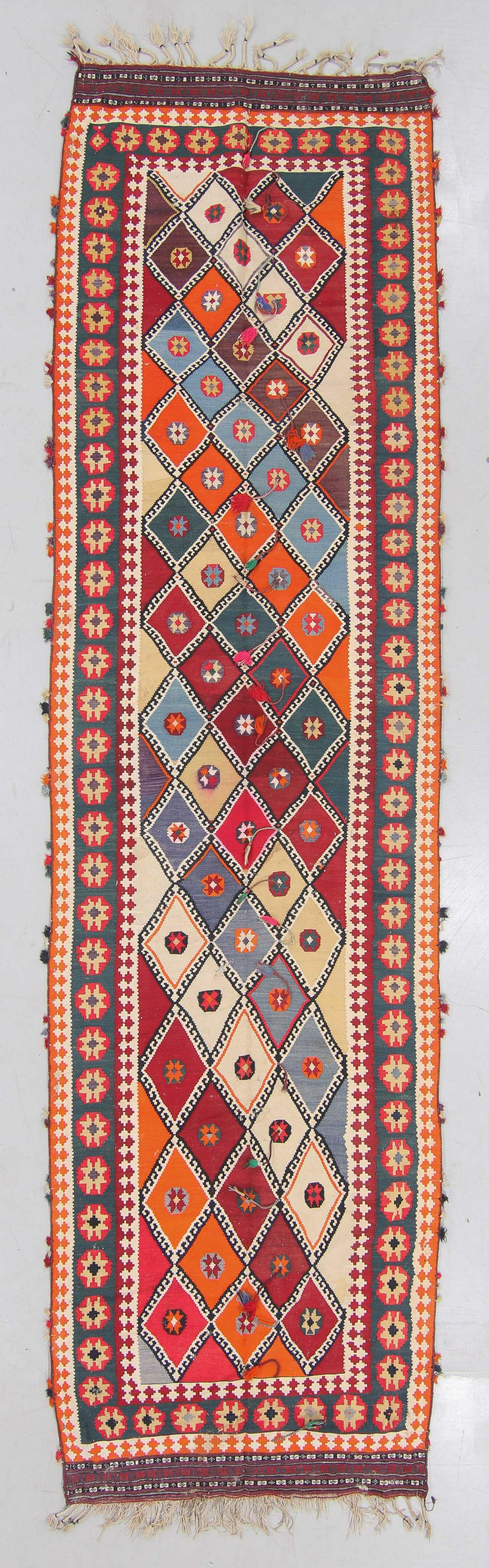 Semi-Antique Shiraz Kilim, Persia: 3'11'' x 15'1'' (1 of 6)