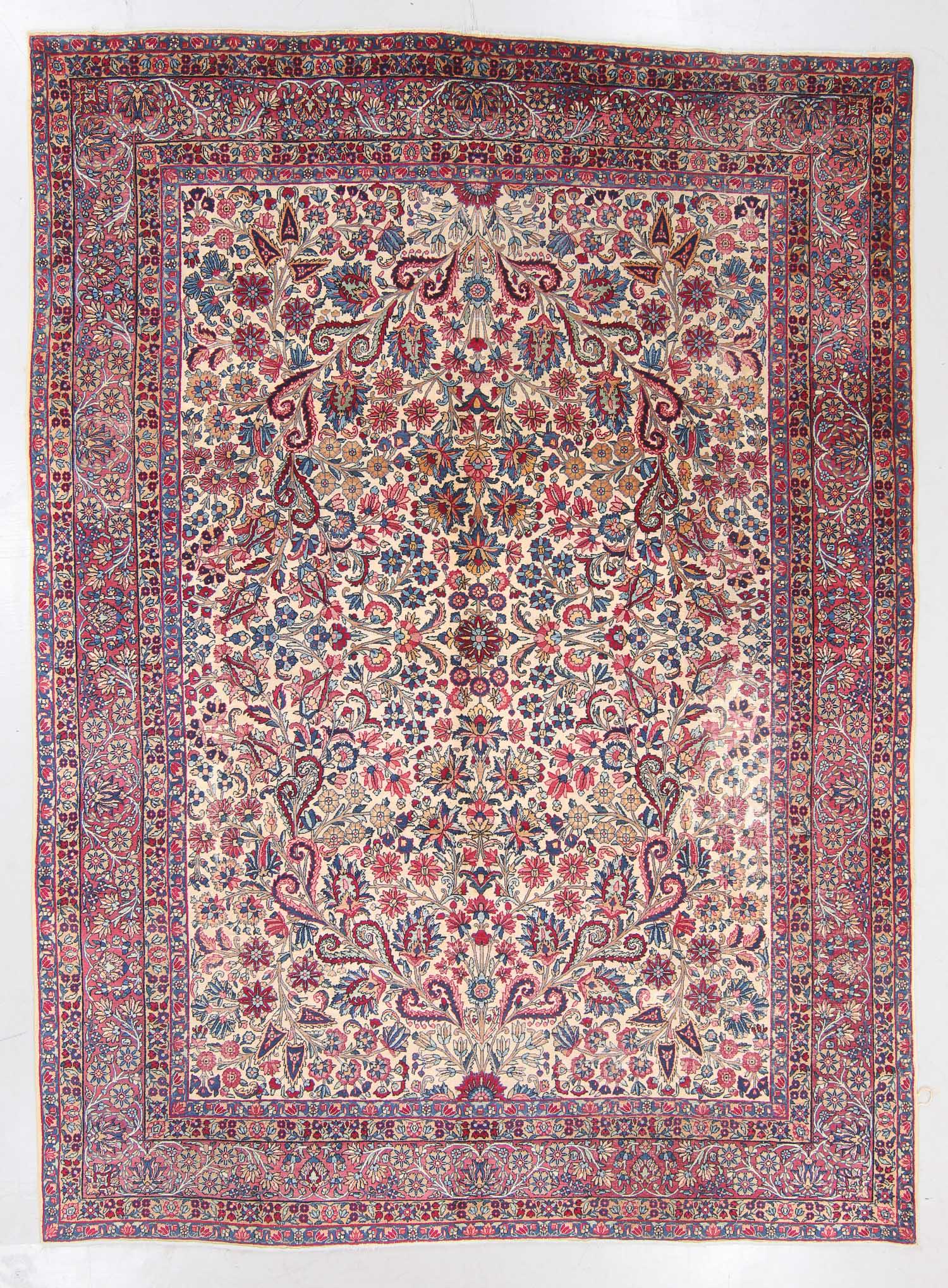 Antique Kerman Rug, Persia: 8'9'' x 12'1'' (1 of 6)