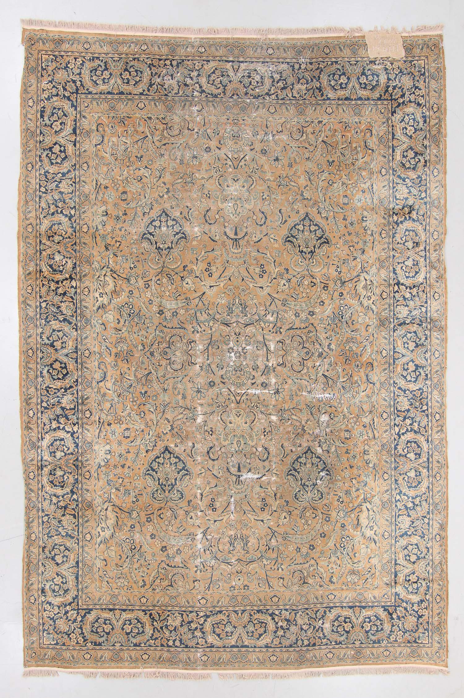 Antique Kerman Rug, Persia: 9'9'' x 14'9'' (1 of 6)