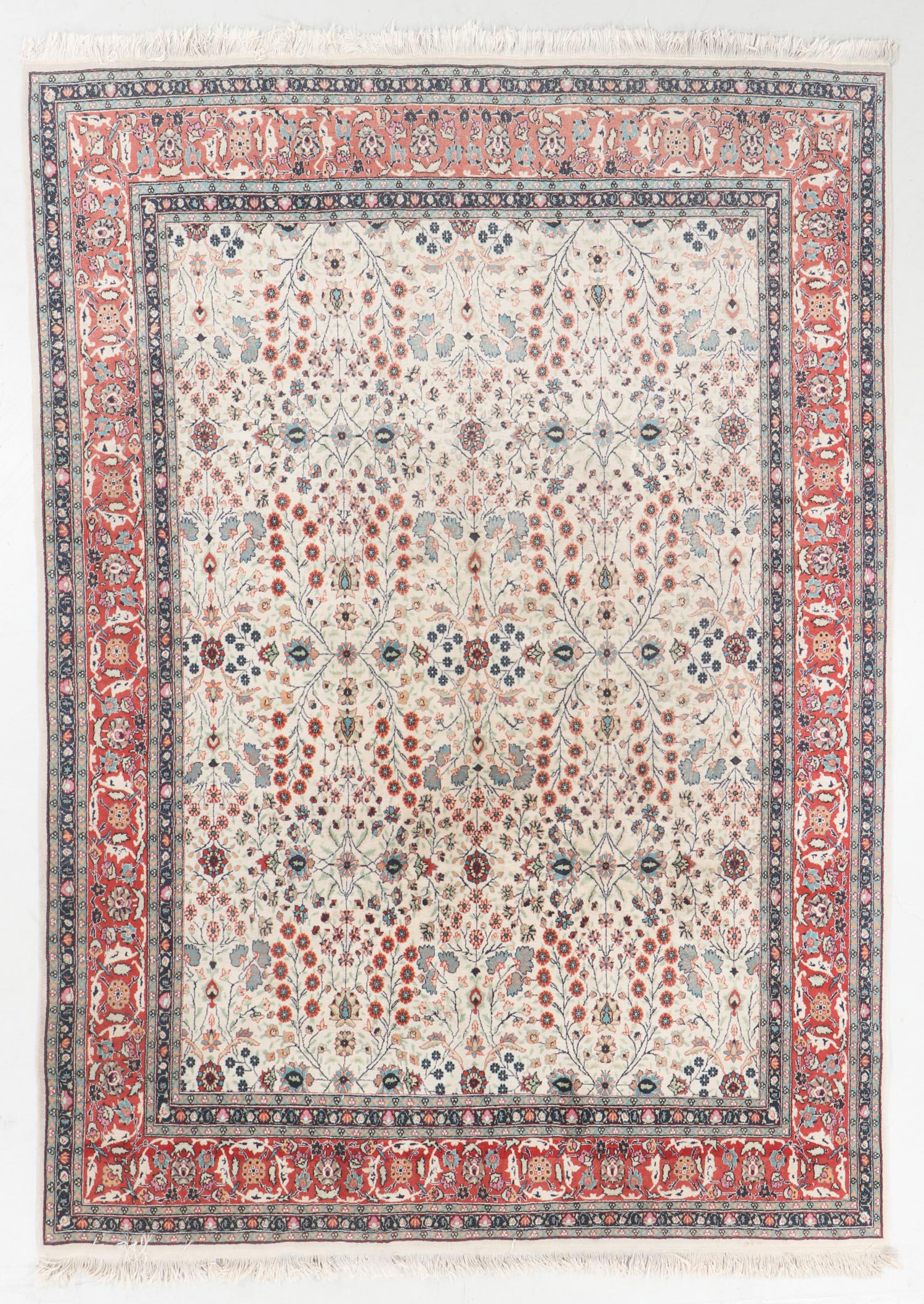 Vintage Wool Hereke Rug, Turkey: 6'5'' x 9'4'' (1 of 6)