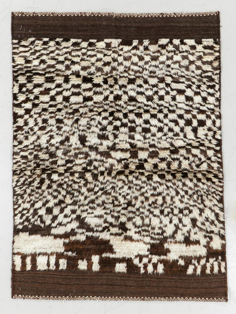 Jiroft Gabbeh Rug, Persia, Mid 20th C., 4'1'' x 5'7'' (1 of 6)