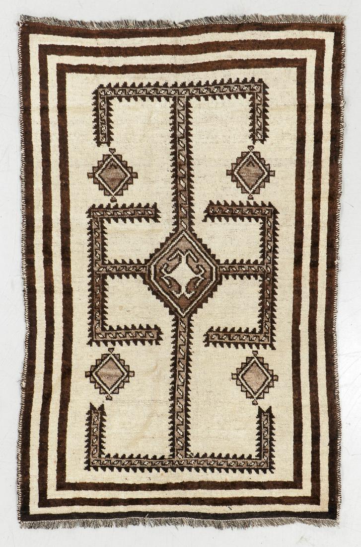 Gabbeh Rug, Persia, Mid 20th C., 3'10'' x 6'1'' (1 of 5)