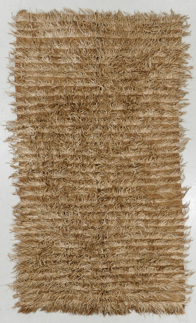 Filikli Tulu Rug, Turkey, Mid 20th C., 5'1'' x 8'10'': Filikli Tulu Rug, Turkey, Mid 20th C., 5'1'' x 8'10'' (155 x 269 cm). Weight: 15 lbs. Material: wool pile, wool warp, wool weft. Note: There Are No Hidden or Confidential Reserves in this Auction; All