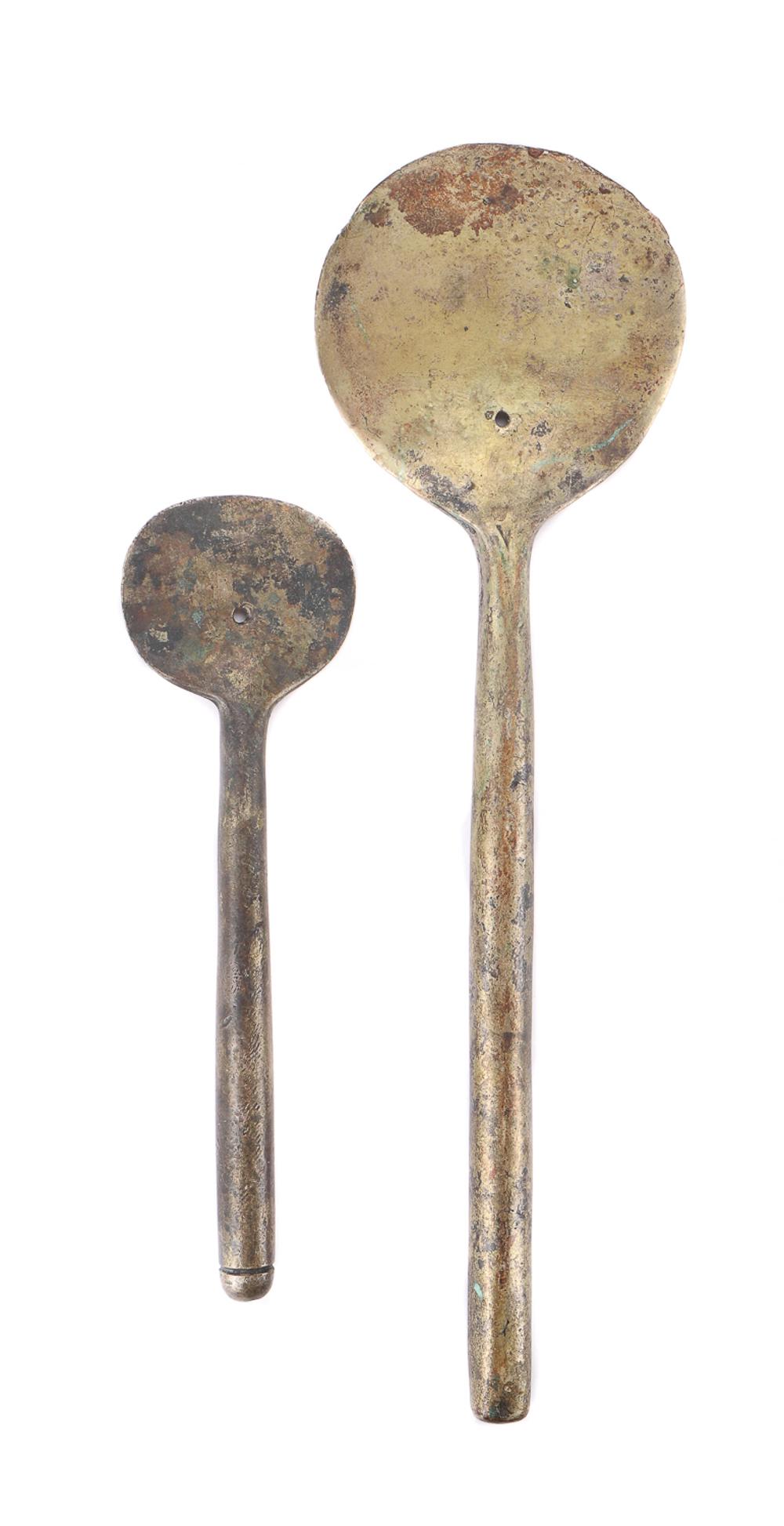 Two Pre-Columbian Tiahuanaco Tumi Implements (1 of 4)