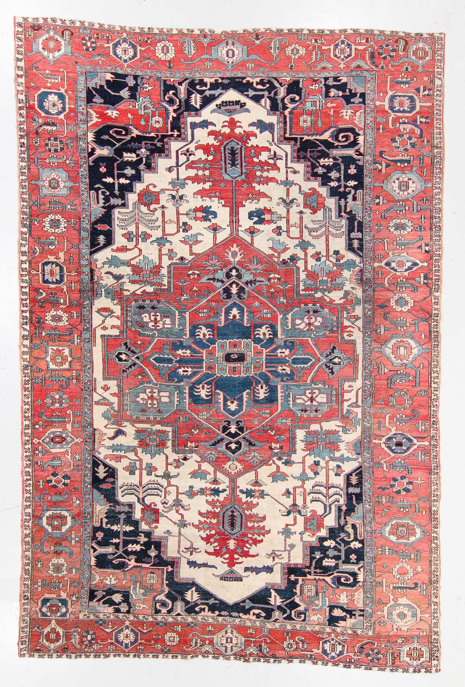 Serapi Rug, Persia, Circa 1890, 9'3'' x 12'1'' (1 of 6)