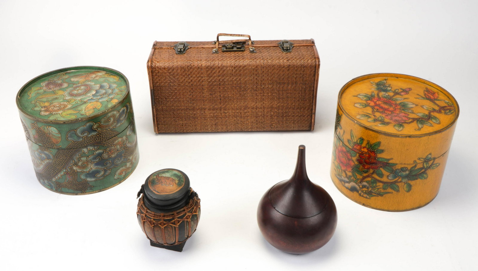 Group of 4 Asian Boxes and a Suitcase: Group of 4 Asian Boxes and a Suitcase. Ranging in Size from: 7.75'' x 5.5'' (20 x 14 cm) to 10'' x 12.25'' (25 x 31 cm).