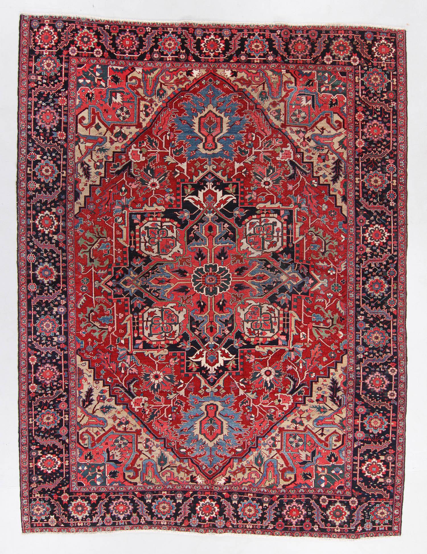 Heriz Rug, Persia, Early 20th C., 9'5'' x 12'7'' (1 of 5)