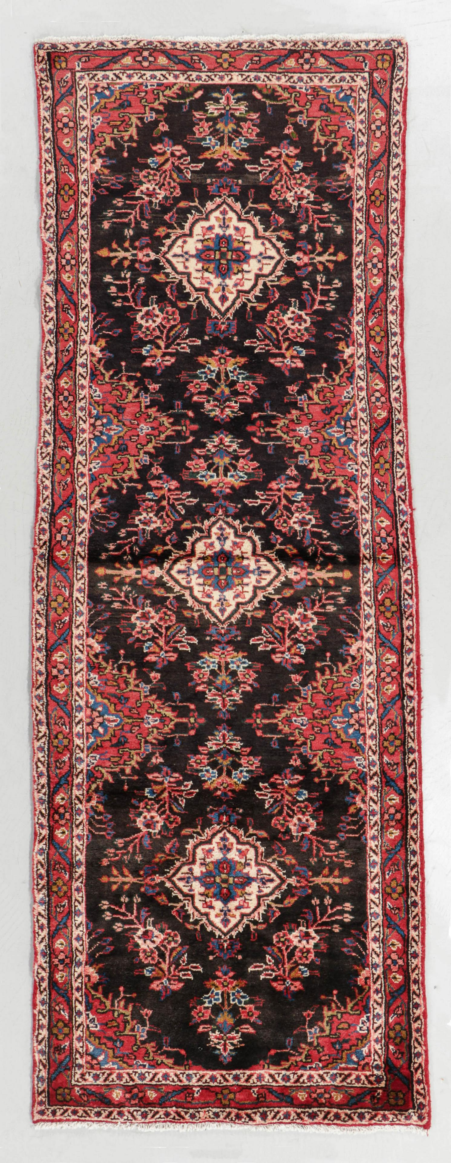 Sarouk Rug, Persia, Late 20th C., 3'6'' x 10'1'' (1 of 5)
