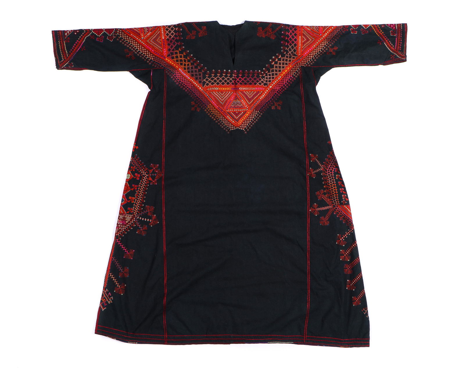 Old Syrian Thobe/Dress with Embroidery (1 of 9)