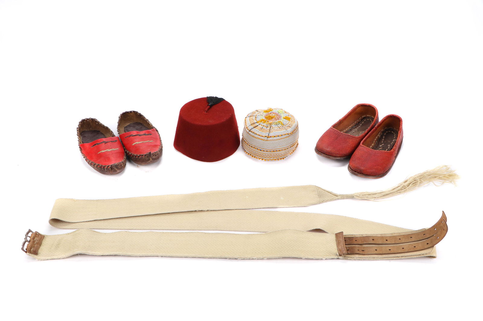 Lot of Syrian Accessories, 20th c. (1 of 9)