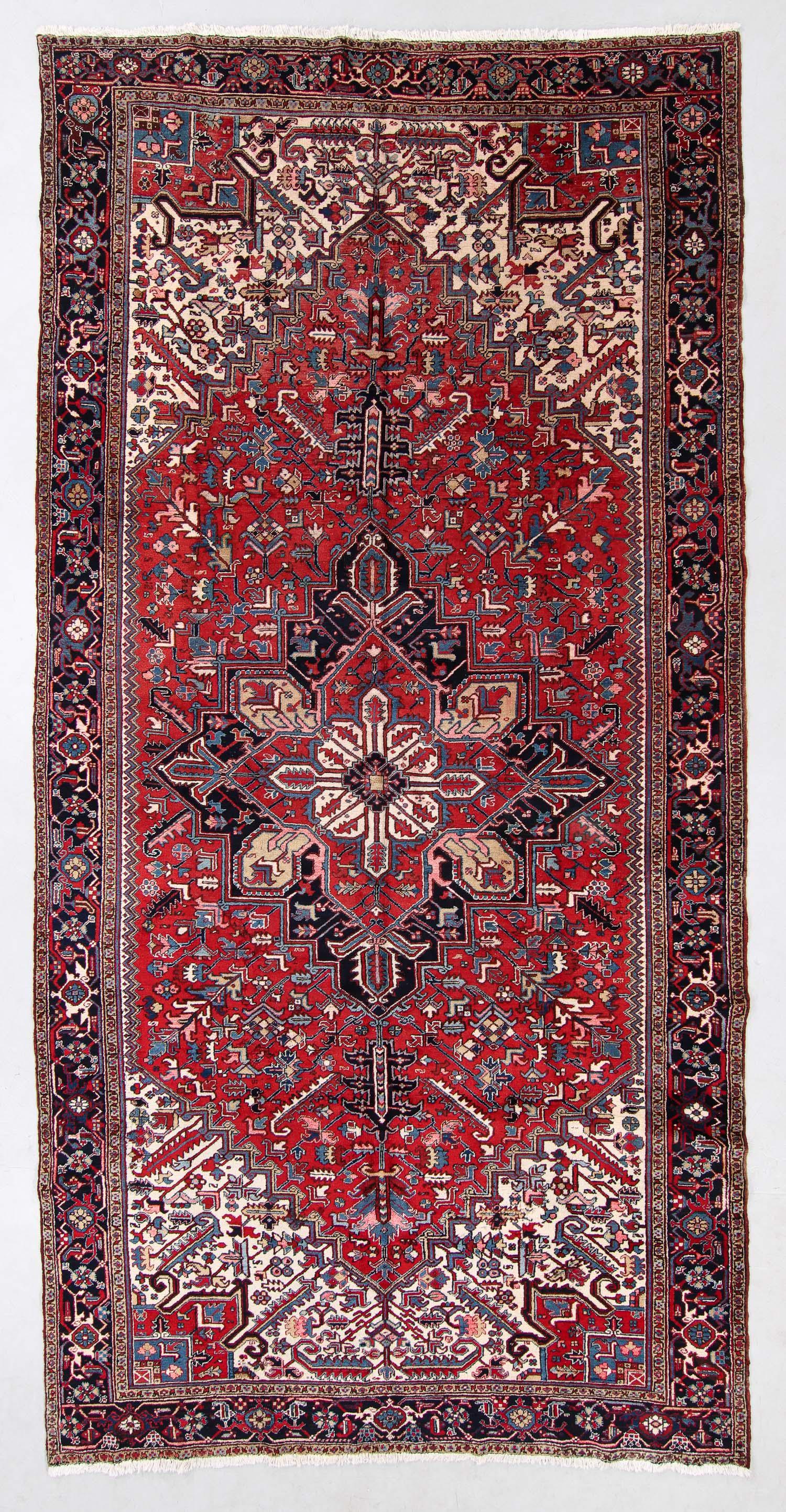 Heriz Rug, Persia, Early/Mid 20th C., 9'2'' x 18'3'' (1 of 5)