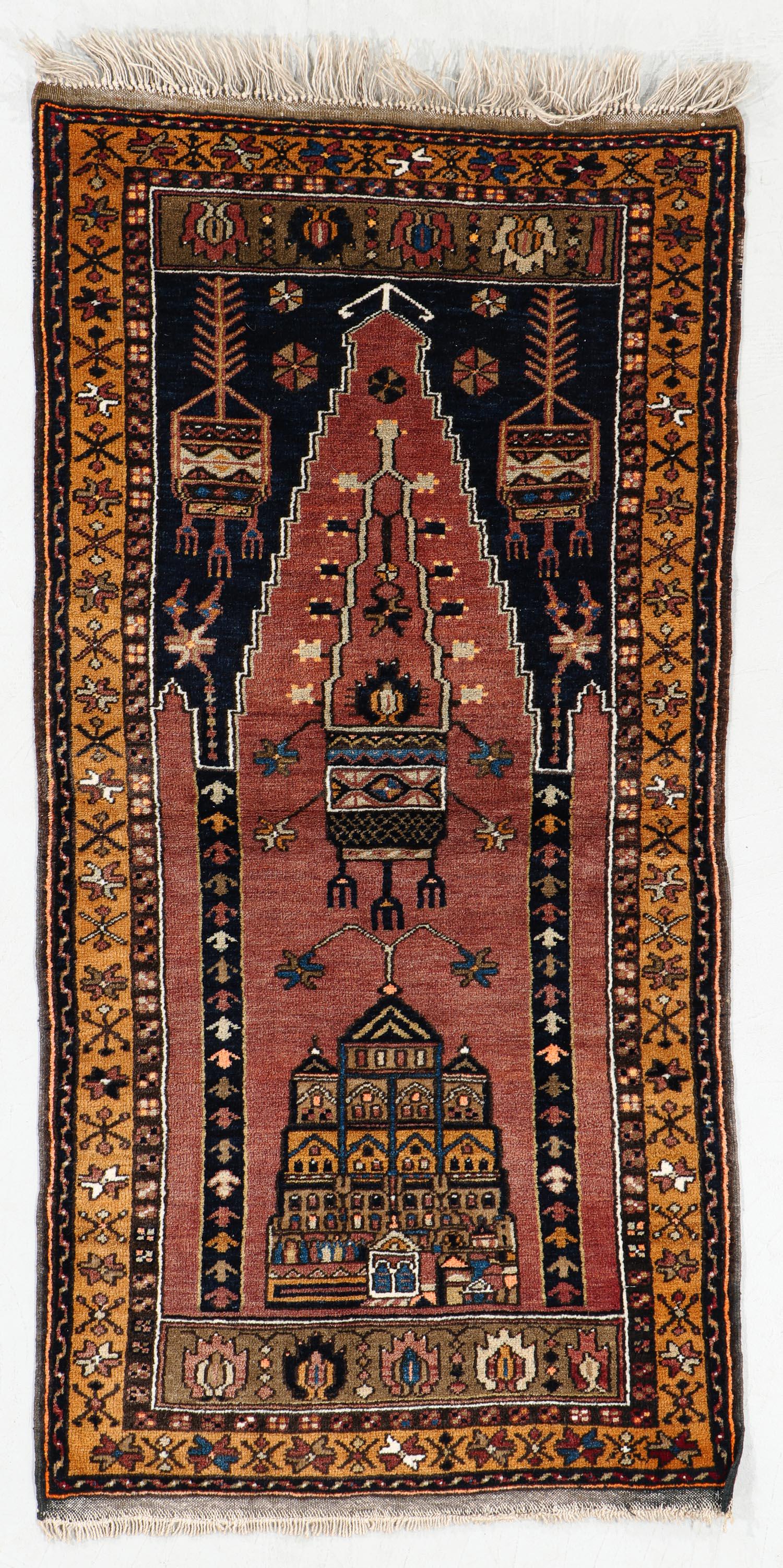 Yahyali Prayer Rug, Turkey, Mid 20th C., 2'6'' x 5'2'' (1 of 6)