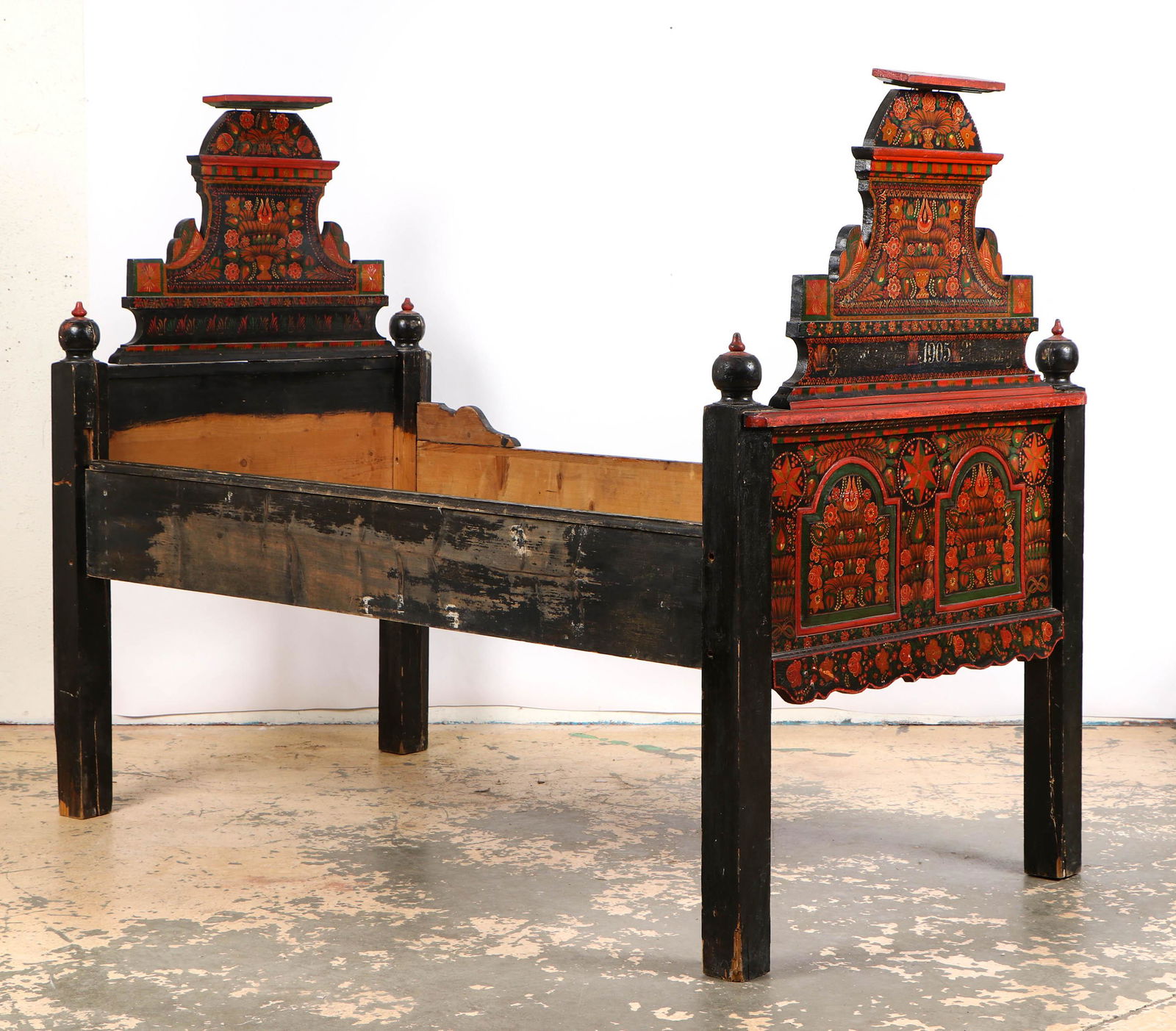 Hungarian Painted Single Bed (1 of 9)