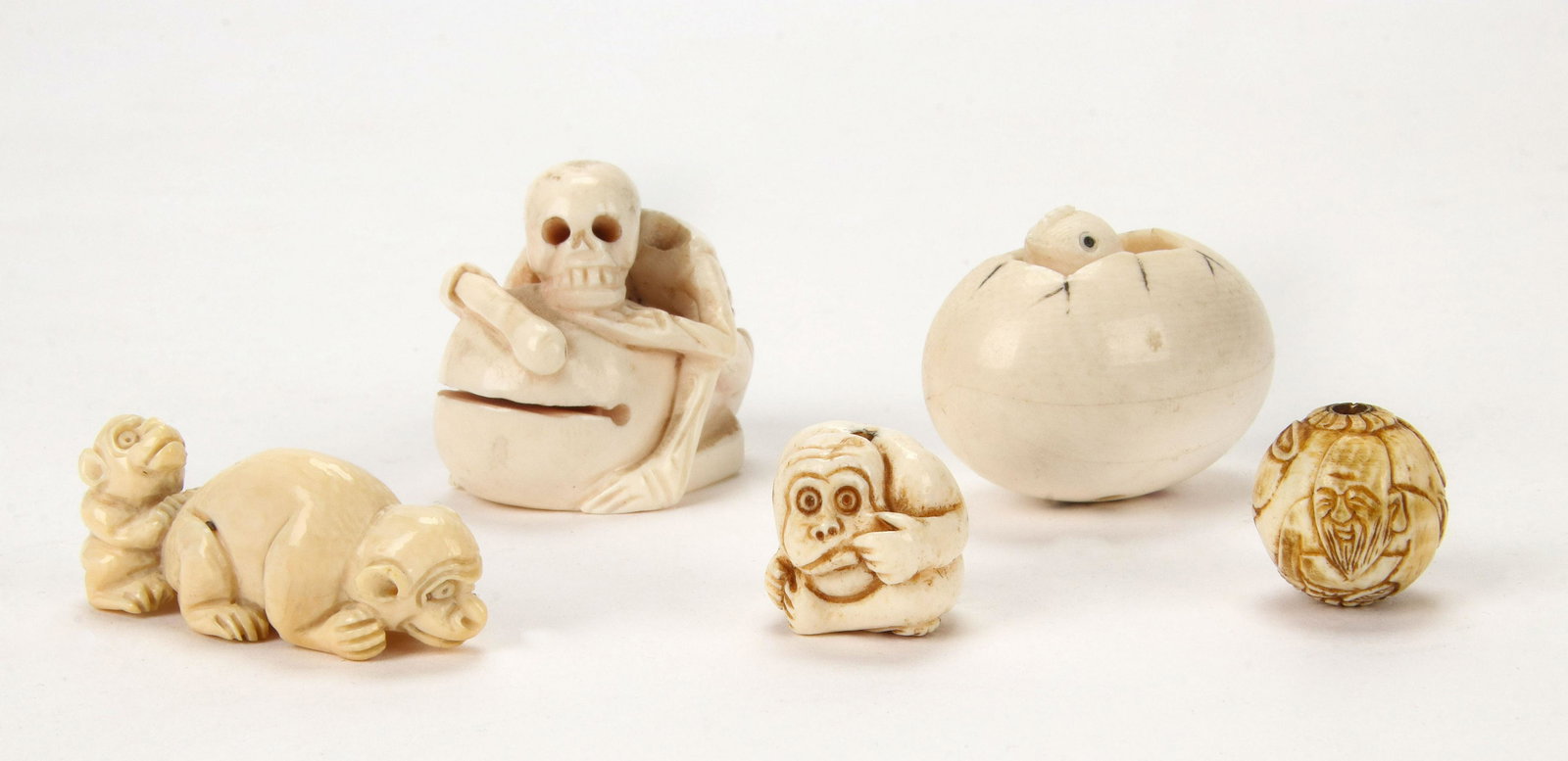 5 Antique Japanese Netsukes (1 of 8)