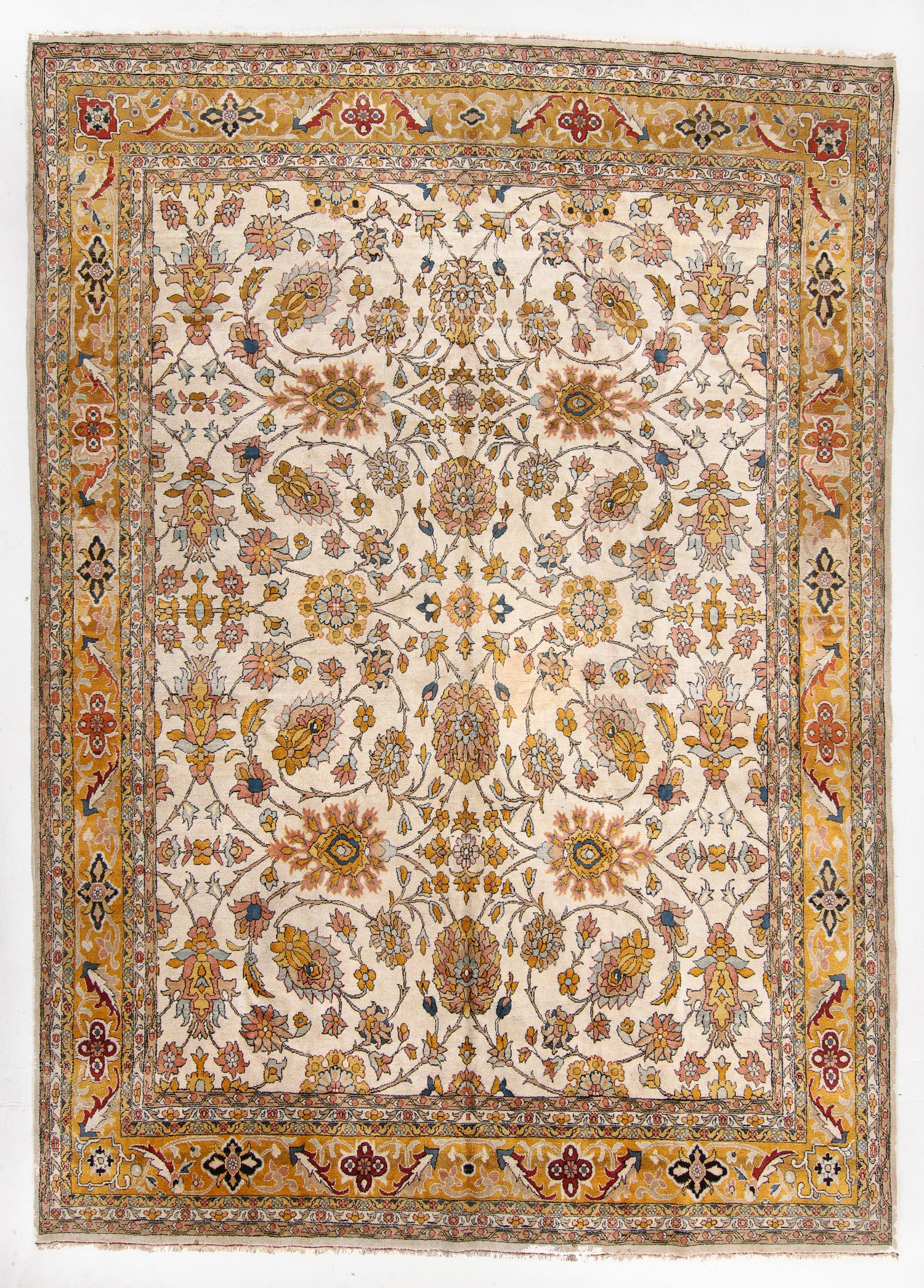 Amritsar Rug, India, Mid 20th C., 10'1'' x 13'11'' (1 of 5)