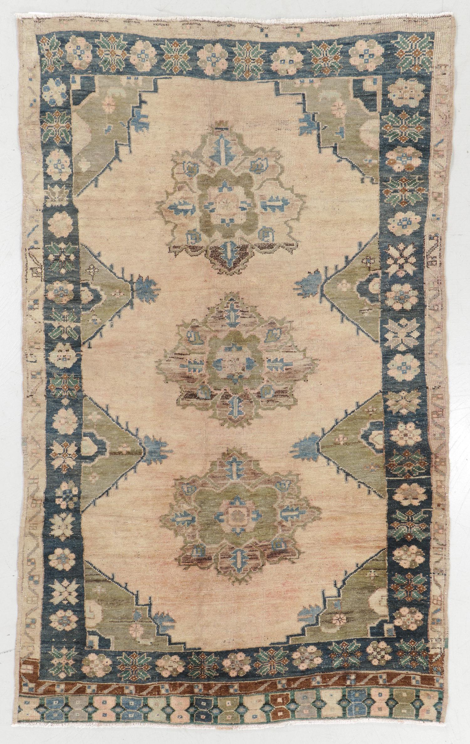 Oushak Village Rug, Turkey, Early/Mid 20th C., 5'1'' x (1 of 5)