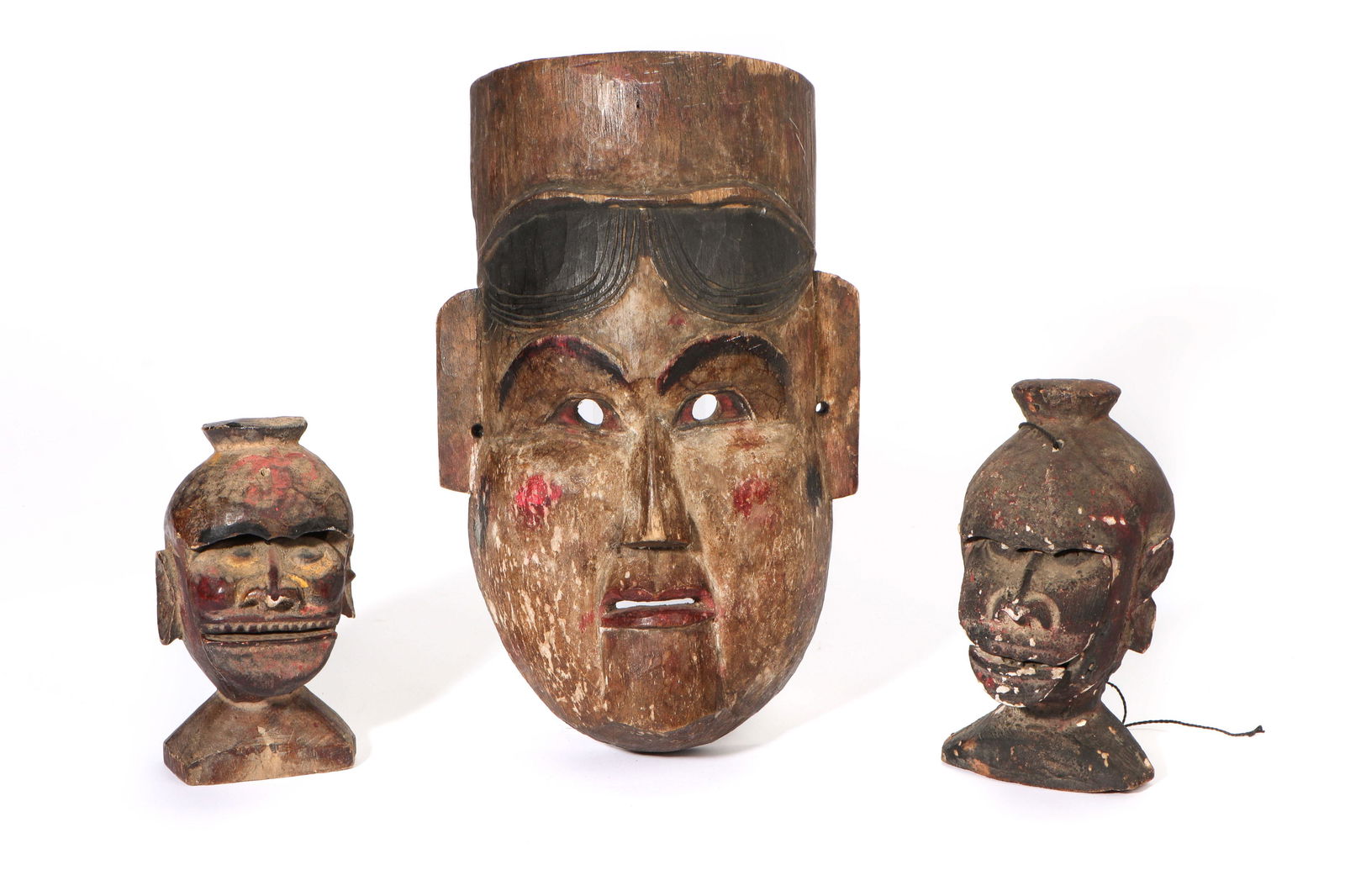 2 Chinese Puppet Heads and a Bhutanese Mask of a Court (1 of 6)