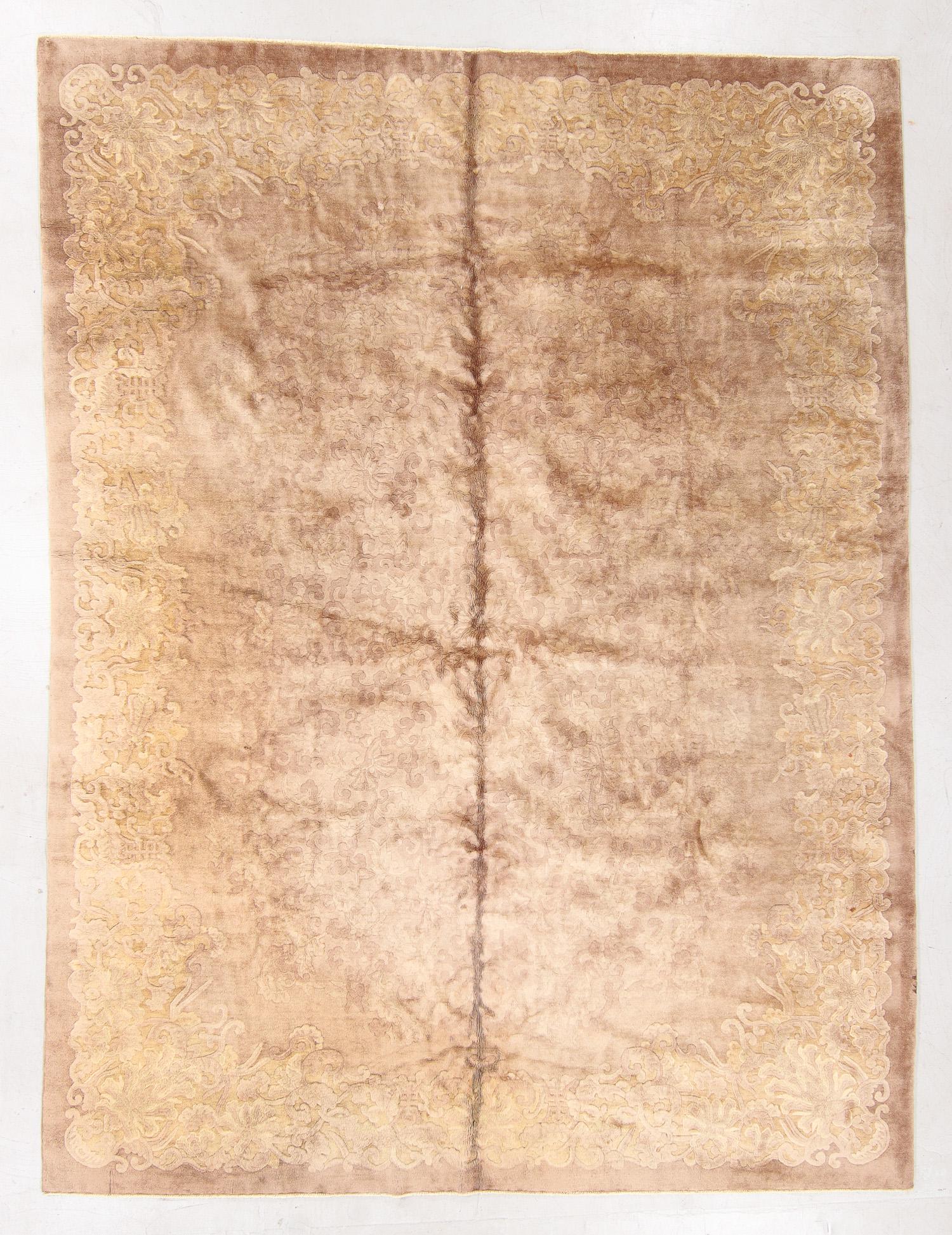Chinese Art Deco Rug, Early 20th C., 8'10'' x 11'6'': Art Deco Rug, China, Early 20th C., 8'10'' x 11'6'' (269 x 351 cm). Weight: 81 lbs. Material: wool pile, cotton warp, cotton weft.