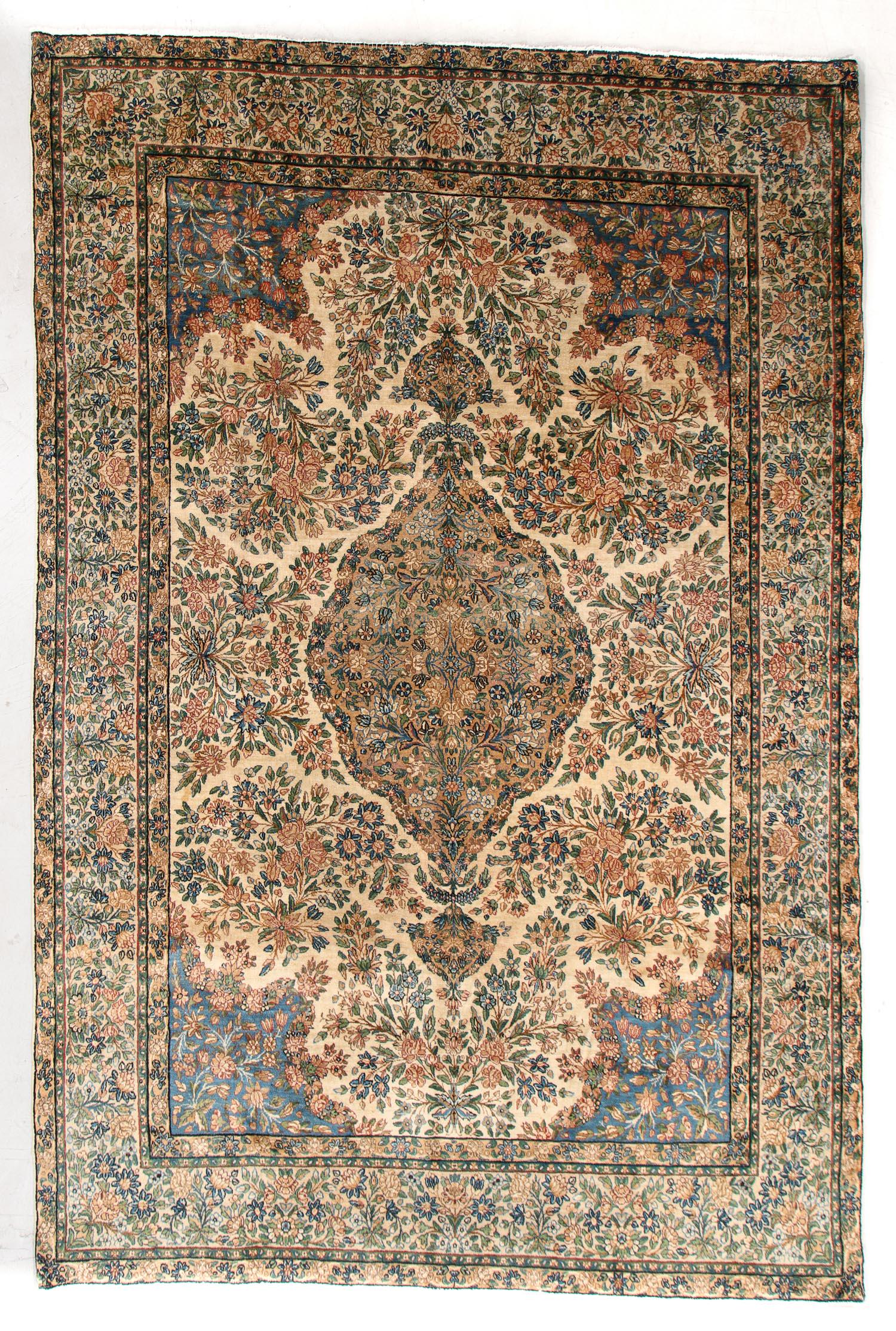 Kerman Rug, Persia, Early/Mid 20th C., 6'7'' x 10'0'' (1 of 5)