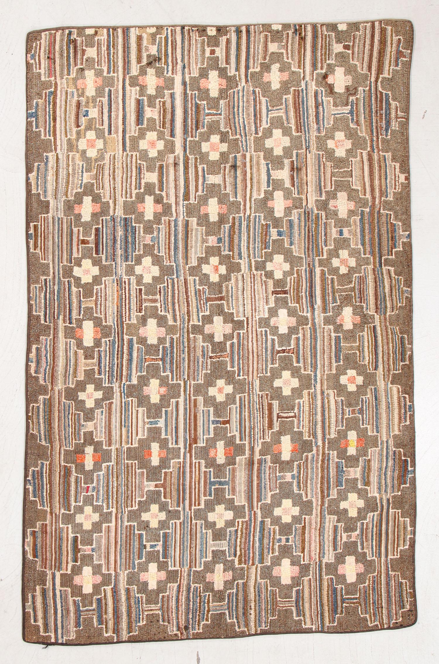 Antique American Hooked Rug, 4'4'' x 6'9'' (1 of 4)