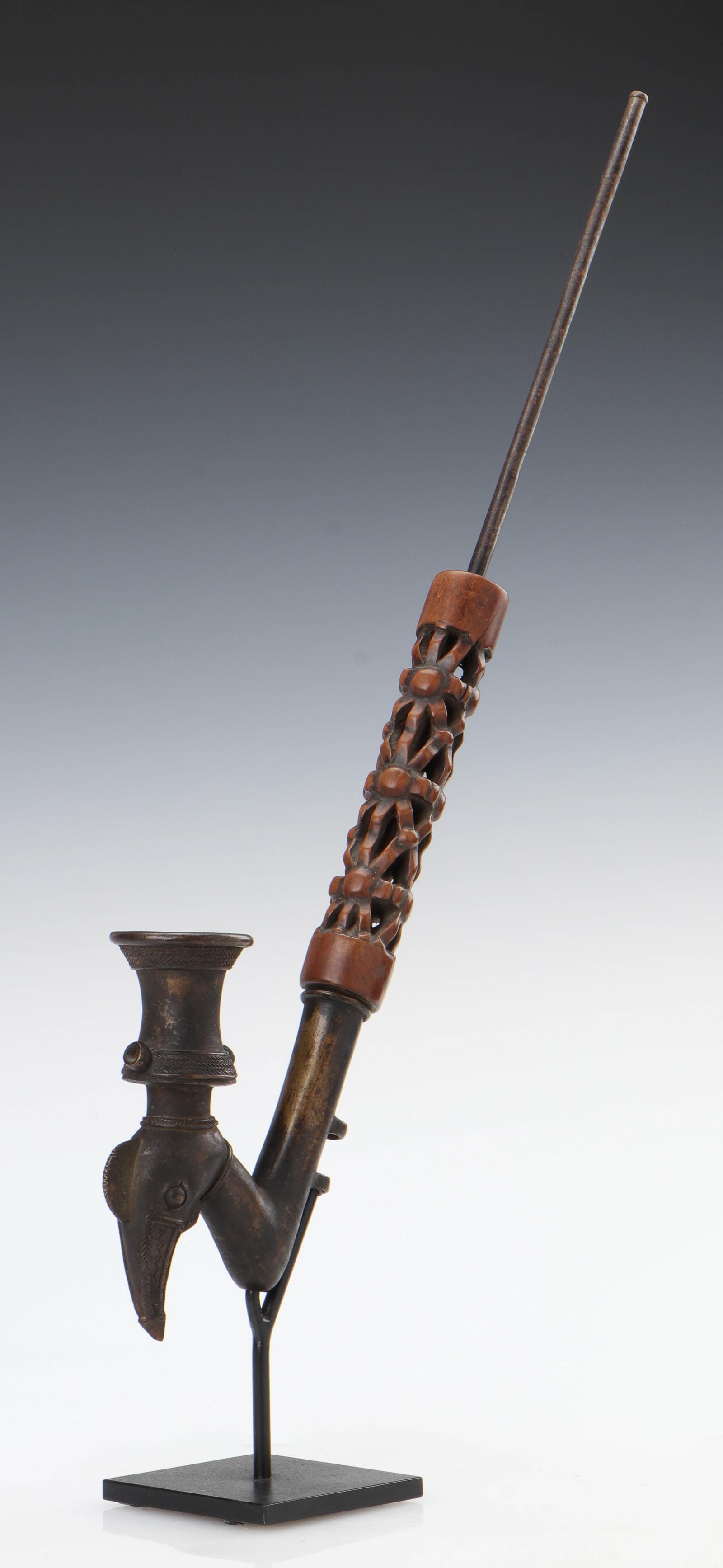 Antique African Tobacco Pipe, Cameroon (1 of 3)