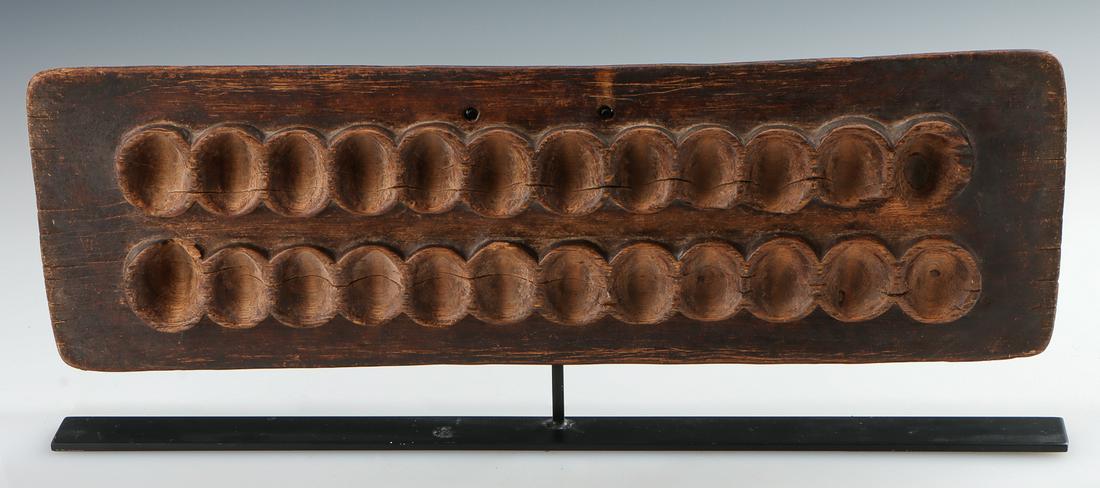 Antique African Mancala Game Board, Liberia (1 of 4)