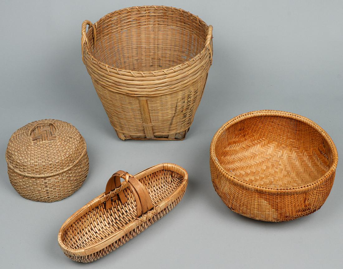 Four Vintage Country Baskets (1 of 3)