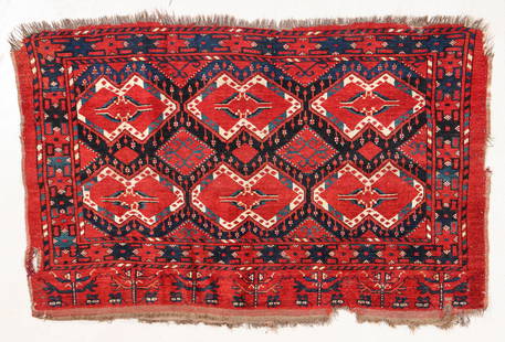 Beshir Chuval, Middle Amu Darya, Circa 1880, 4'4'' x: Beshir Chuval, Middle Amu Darya, Circa 1880, 4'4'' x 2'9'' (132 x 84 cm). Weight: 5 lbs. Material: wool pile, wool warp, wool weft.
