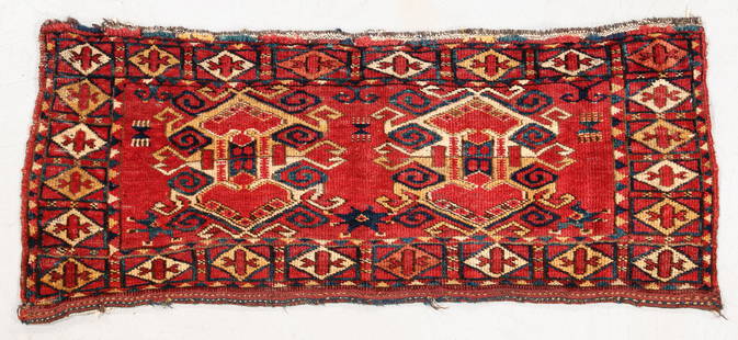 Ersari Chuval, Turkmenistan, Late 19th C., 1'8'' x: Ersari Chuval, Turkmenistan, Late 19th C., 1'8'' x 4'0'' (51 x 122 cm). Weight: 3 lbs. Material: wool pile, wool warp, wool weft.