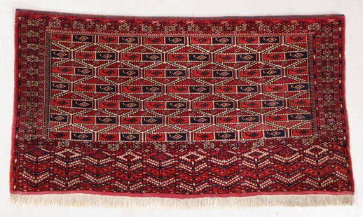 Tekke Curled Leaf Chuval, Turkmenistan, Ca. 1880, 4'2'': Tekke Curled Leaf Chuval, Turkmenistan, Ca. 1880, 4'2'' x 2'3'' (127 x 69 cm). Weight: 3 lbs. Material: wool pile, wool warp, wool weft.