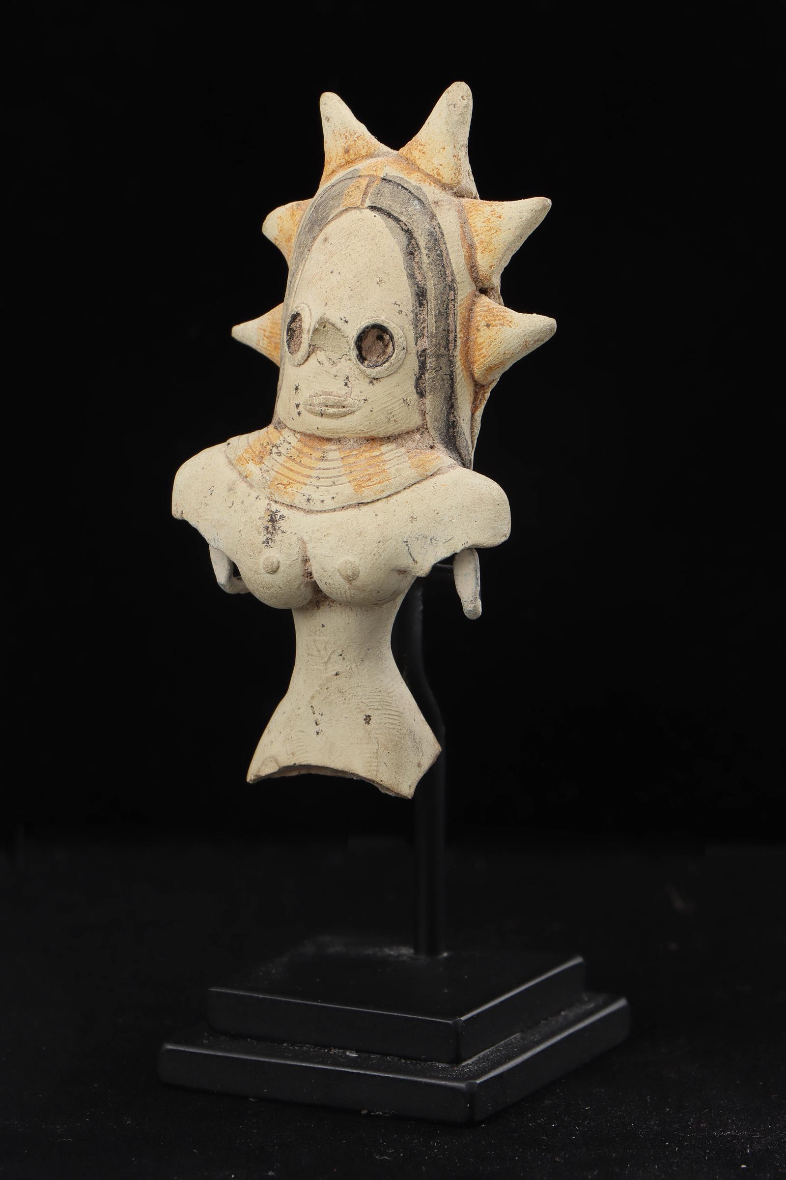 Ancient Indus Valley Female Goddess Figurine (1 of 5)