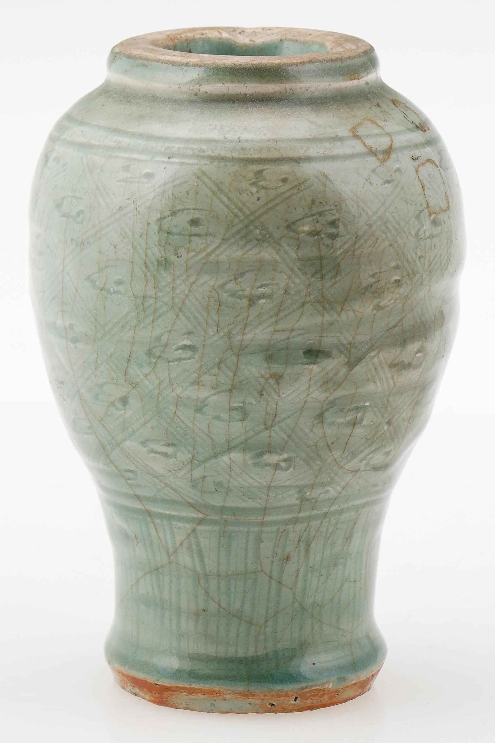 Chinese Green Glaze Vase, Ming Dynasty (1 of 3)
