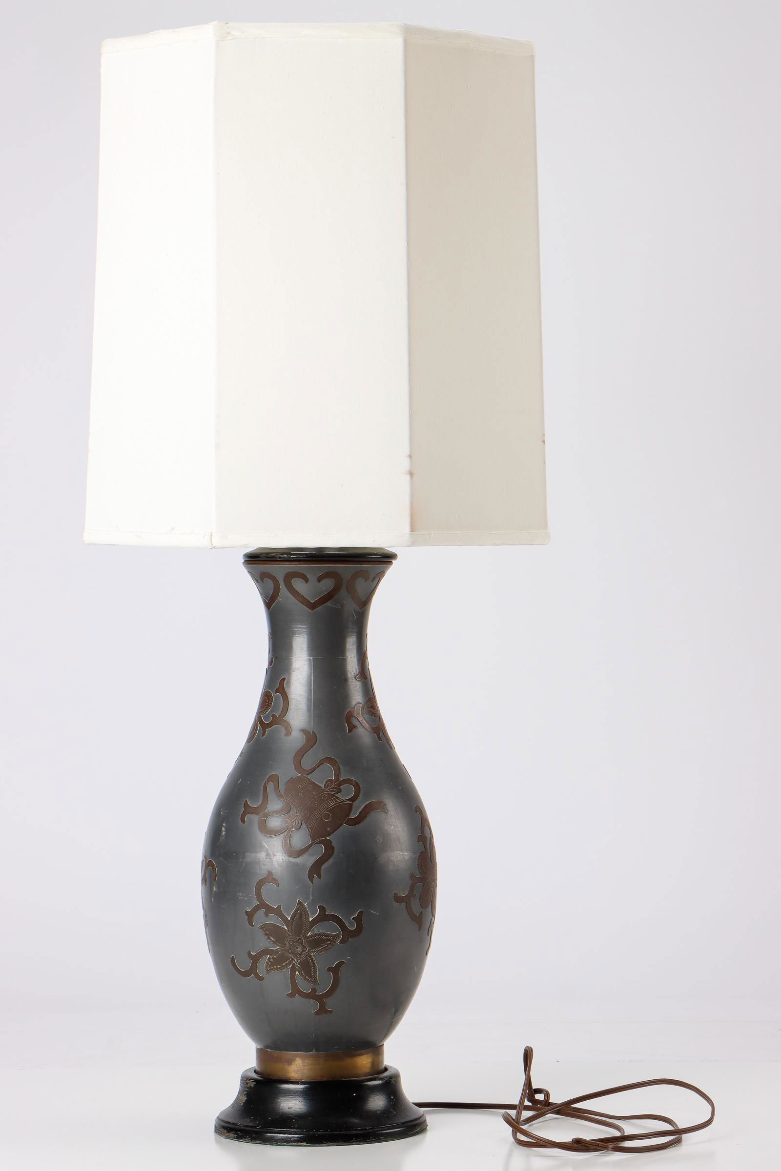 Asian Table Lamp (1 of 5)