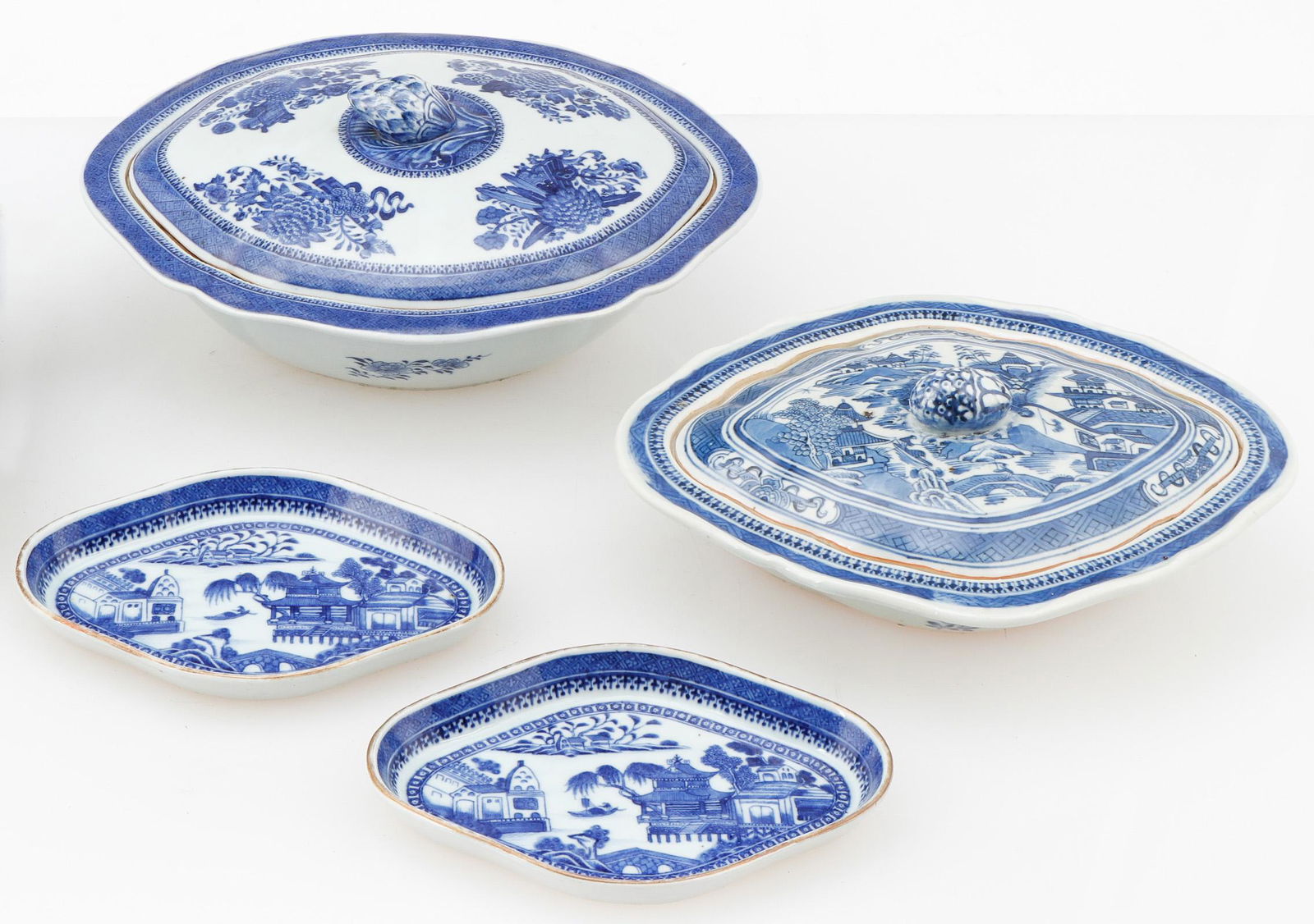 Chinese Export Blue & White Porcelain (1 of 4)