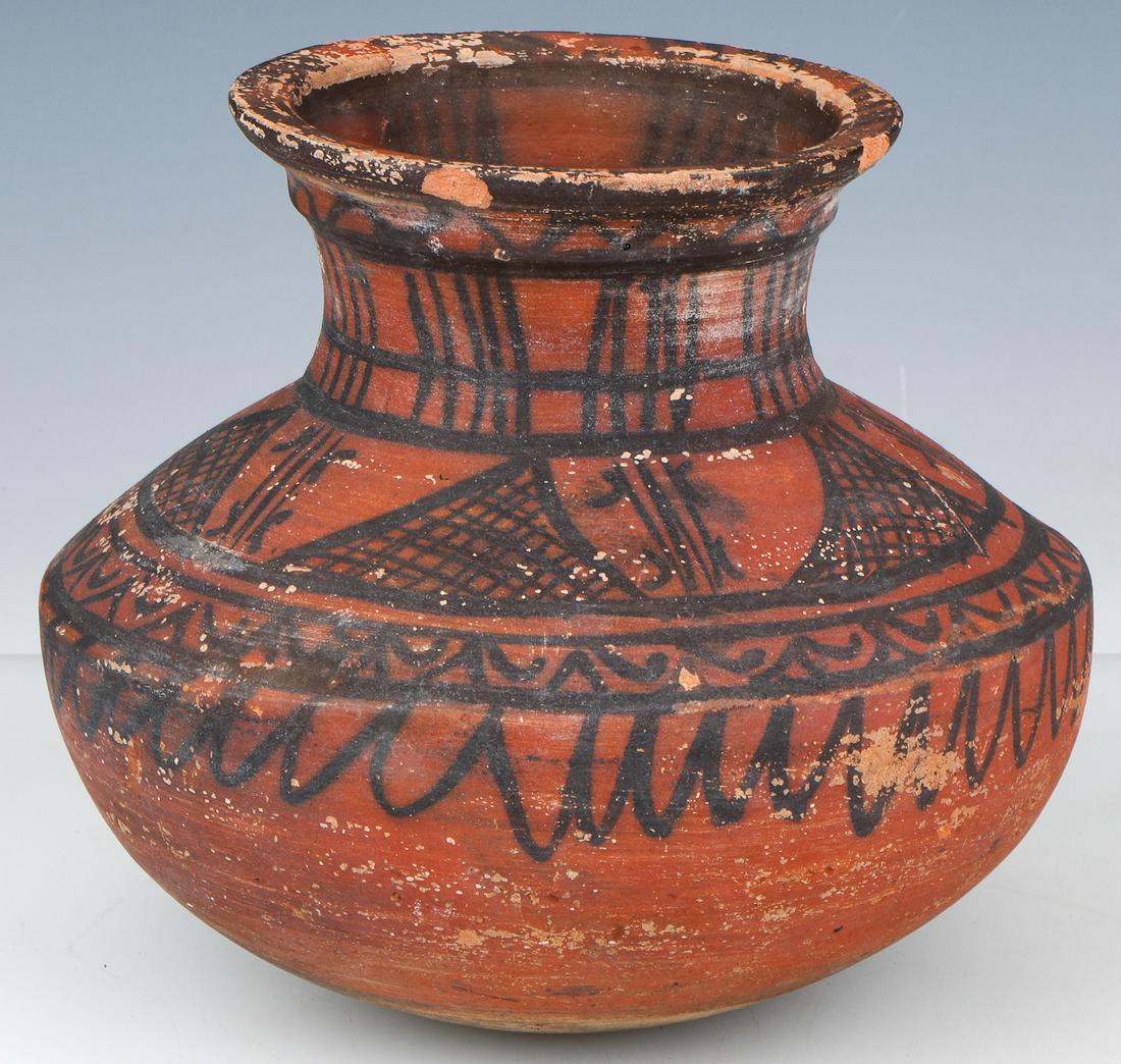 Chinese Neolithic Pottery Vase (1 of 4)