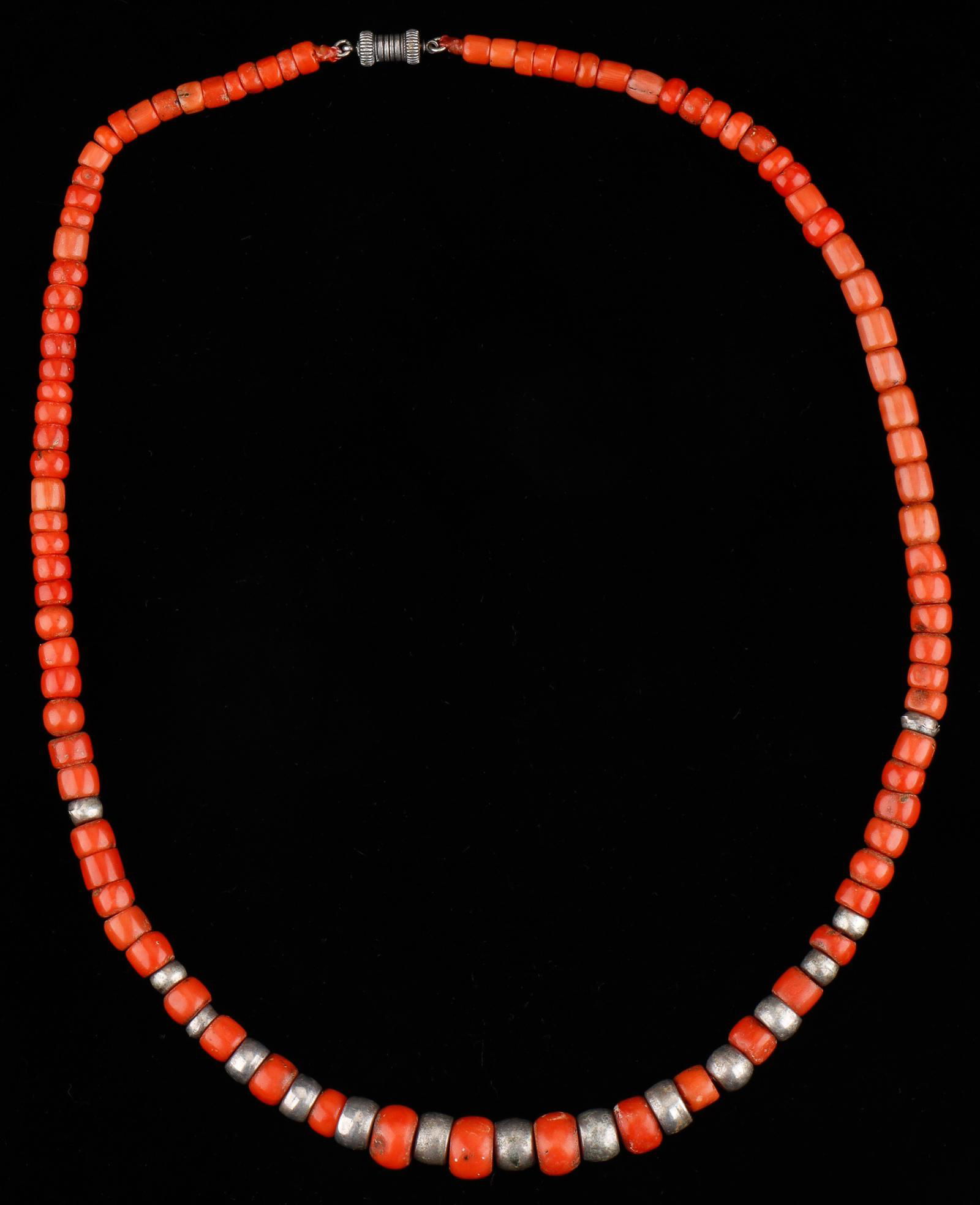 Graduated Coral and Silver Bead Necklace (1 of 3)