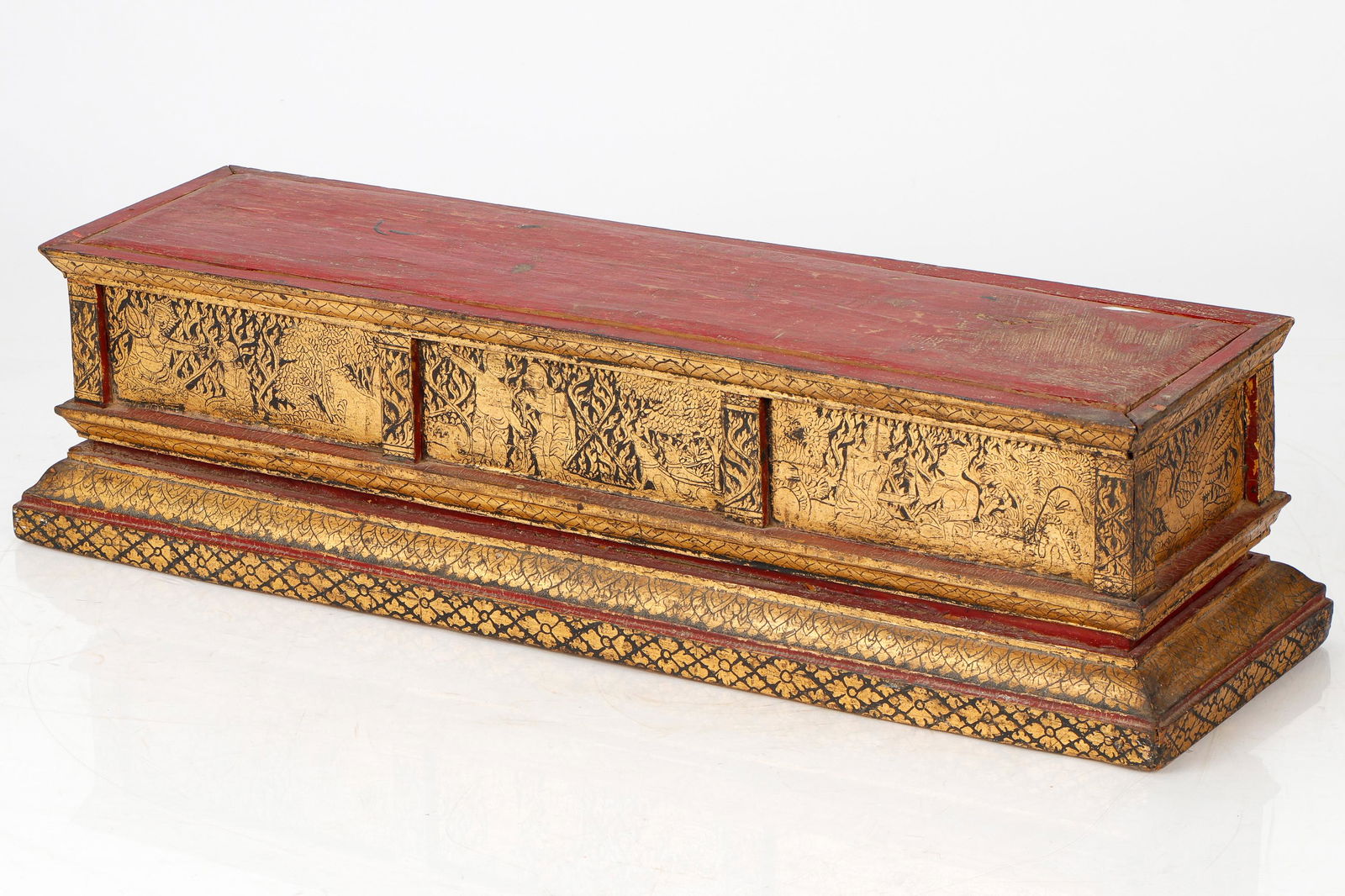 Antique Thai Gilt Lacquered Sutra Box (1 of 6)