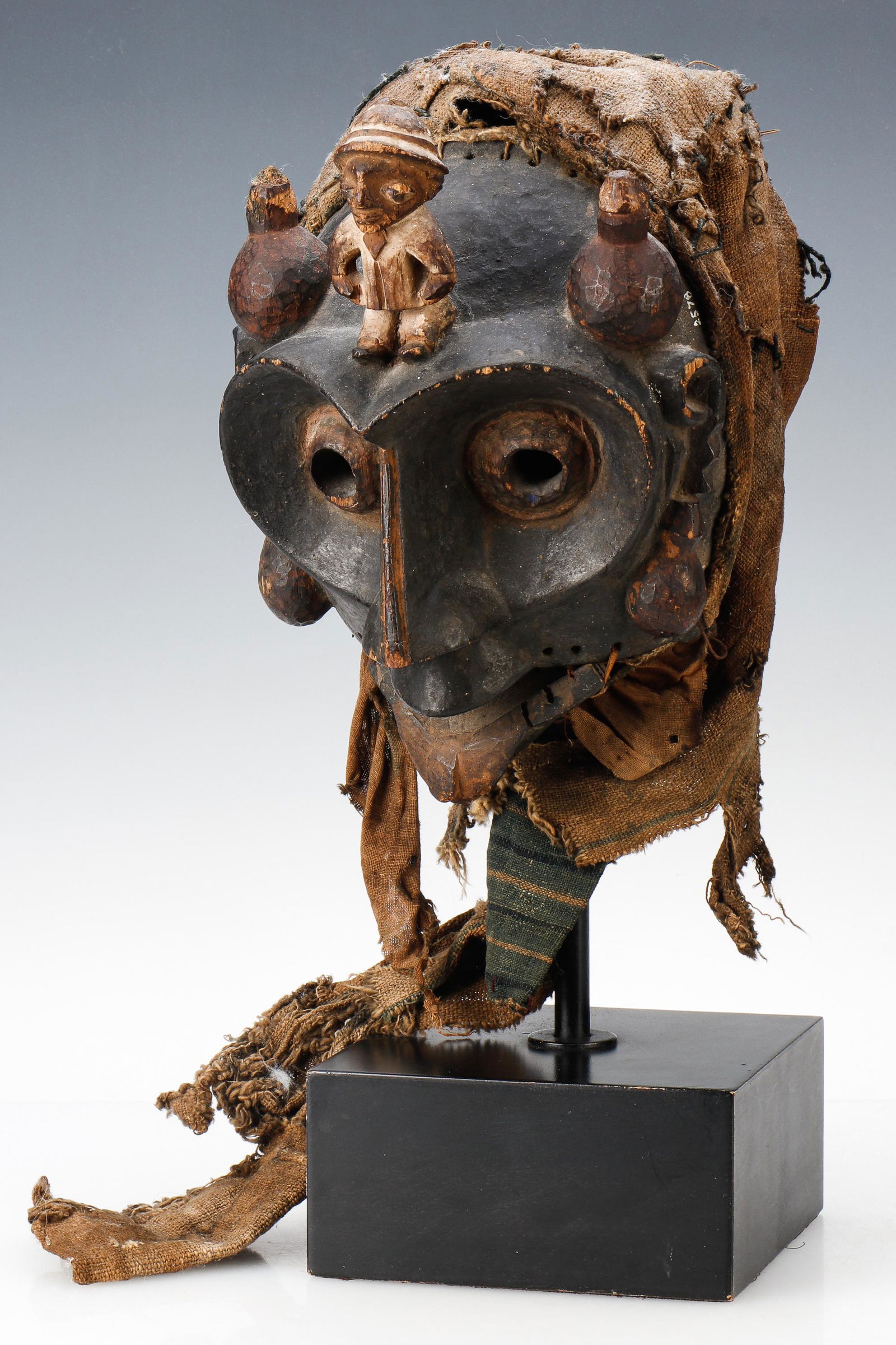 Antique African Yoruba Egungun Mask, Nigeria (1 of 5)