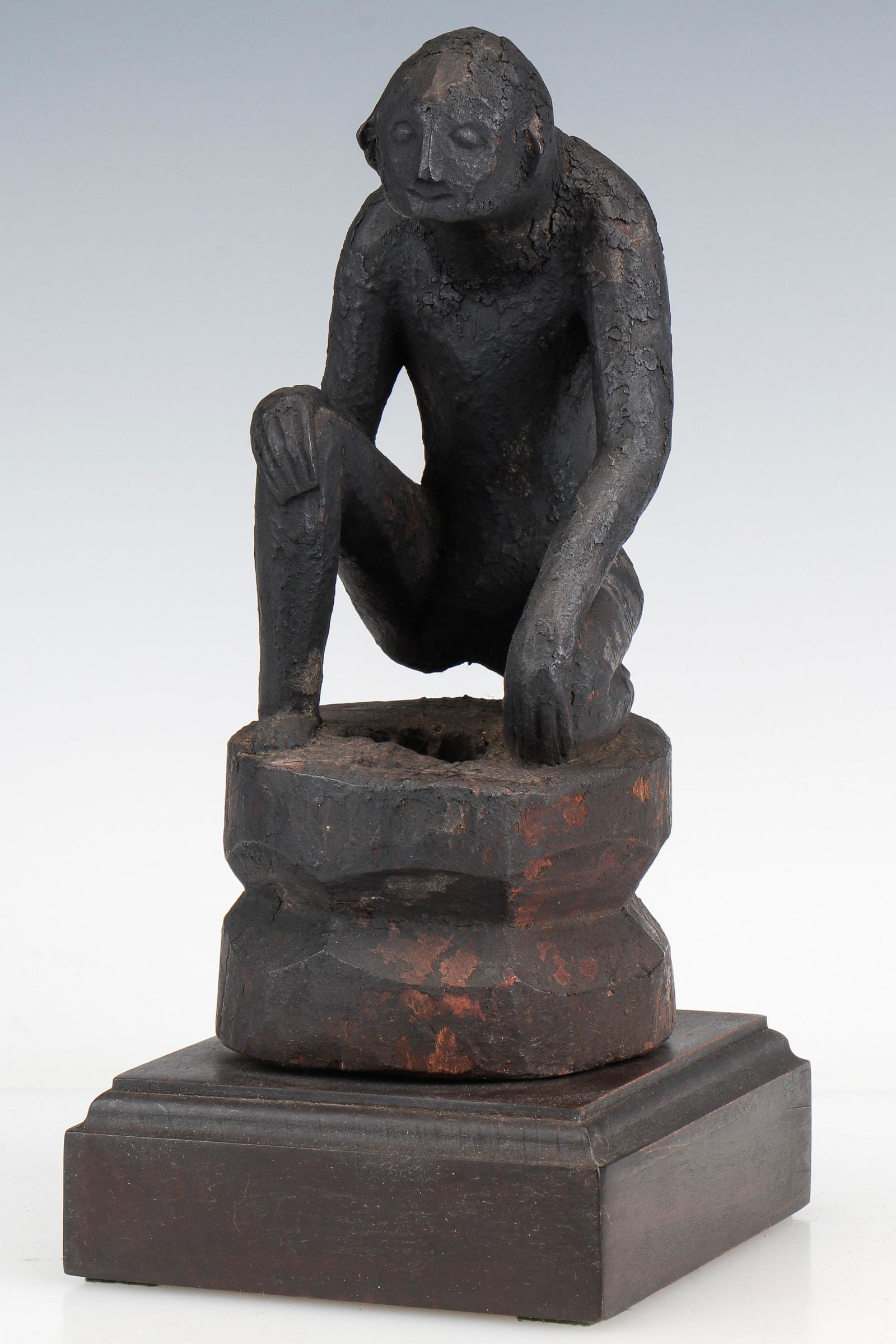 Philippine Bulul Kneeling Figure (1 of 4)