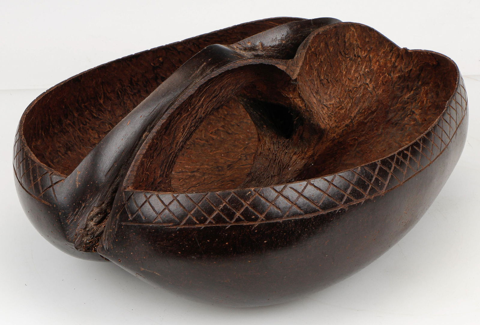 Coco de Mer Carved Basket, Seychelles (1 of 7)