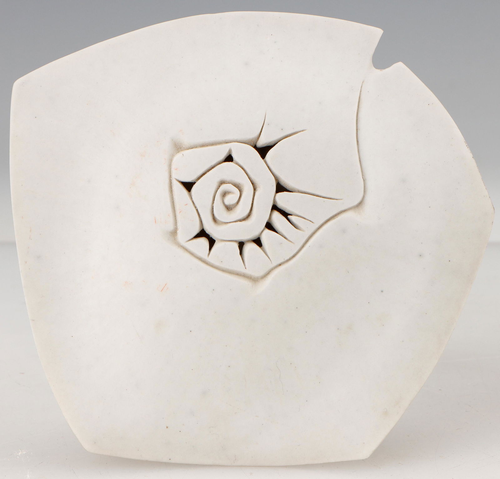 Maggie Barnes (British) "Fossil," porcelain: Maggie Barnes (British) "Fossil," porcelain ceramic, 1991, signed. Size: 5'' x 5.5'' (13 x 14 cm); Provenance: The Jimmy and Angela Clark Collection, Philadelphia.